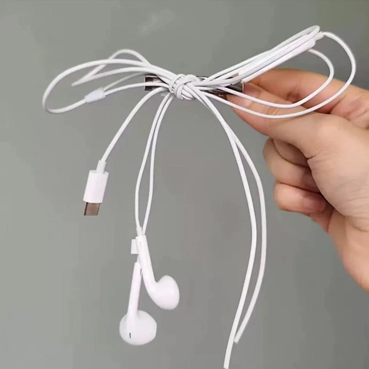 Thumbnail 4 - #69 Best Decorative Hair Clips to Buy In 2026