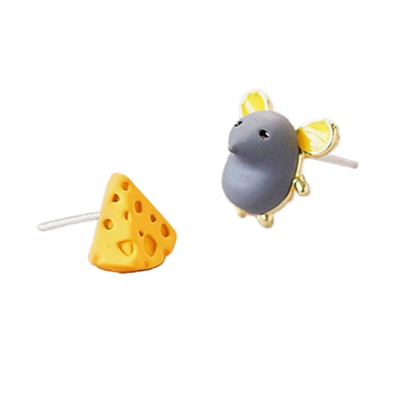 Q0KE Asymmetry Mouse and Cheese Earrings Exquisite Craftsmanship Cartoon Ear Clips Earrings Delicate Mouse Earrings