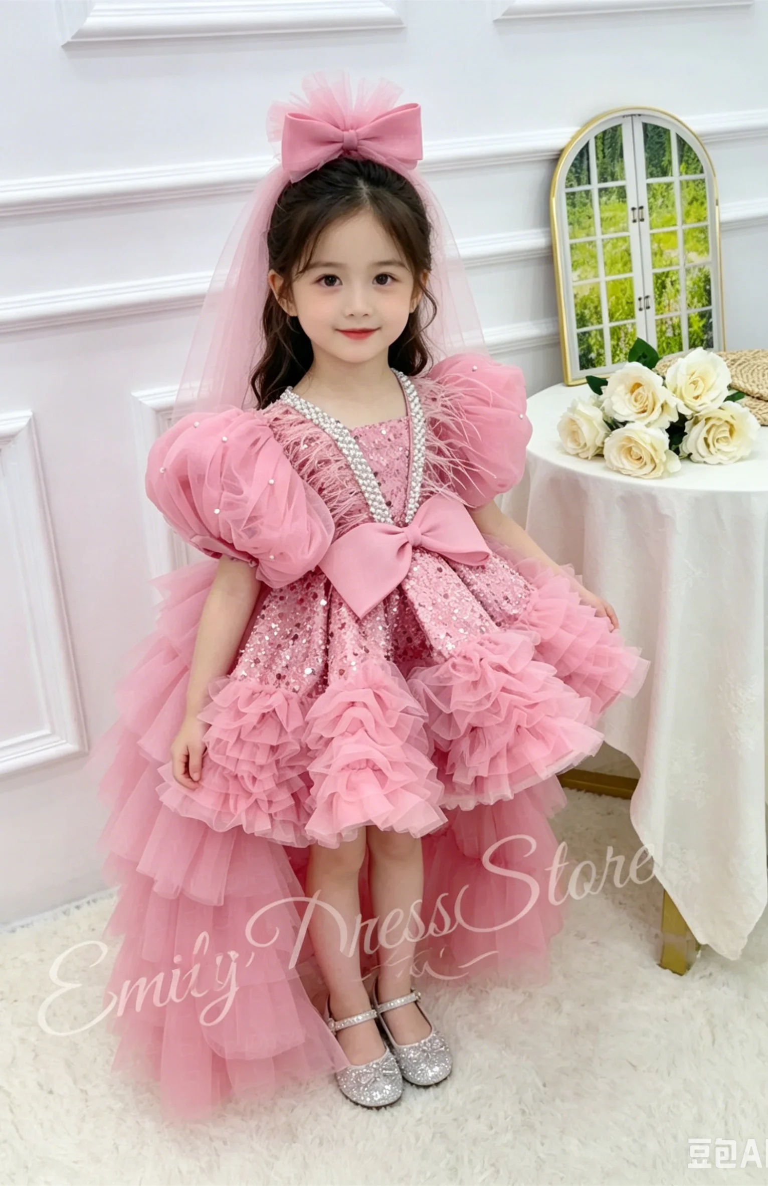 

Princess Flower Girl Dress For Wedding Short Sleeves with Bow Puffy High Low Kids Birthday Gowns Luxury Princess Dress Custom