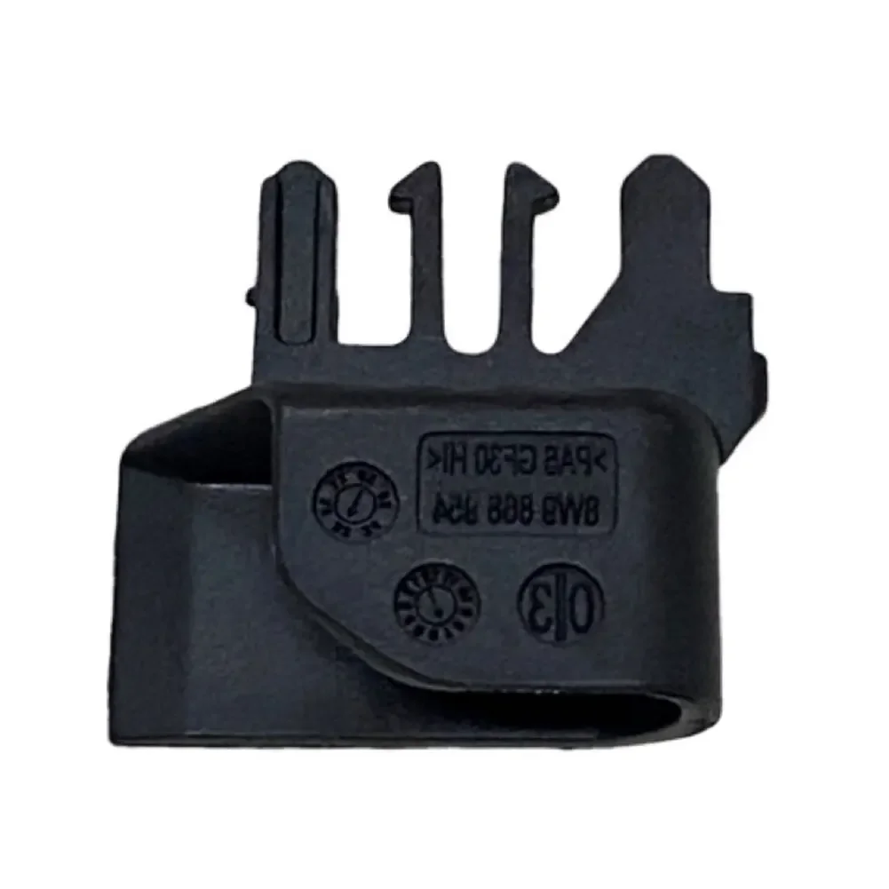 Trunk Roller Blind Tailgate Clip For For A6 2012 2018 Model 8W9868953 Replacement Part For Roller Shutter Stability