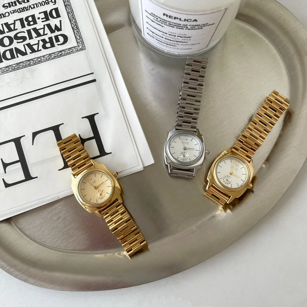 Women'S Exquisite, Lightweight, Luxurious, Fashionable, And Vintage-Style Quartz Watch; A Trendy Timepiece For Women.