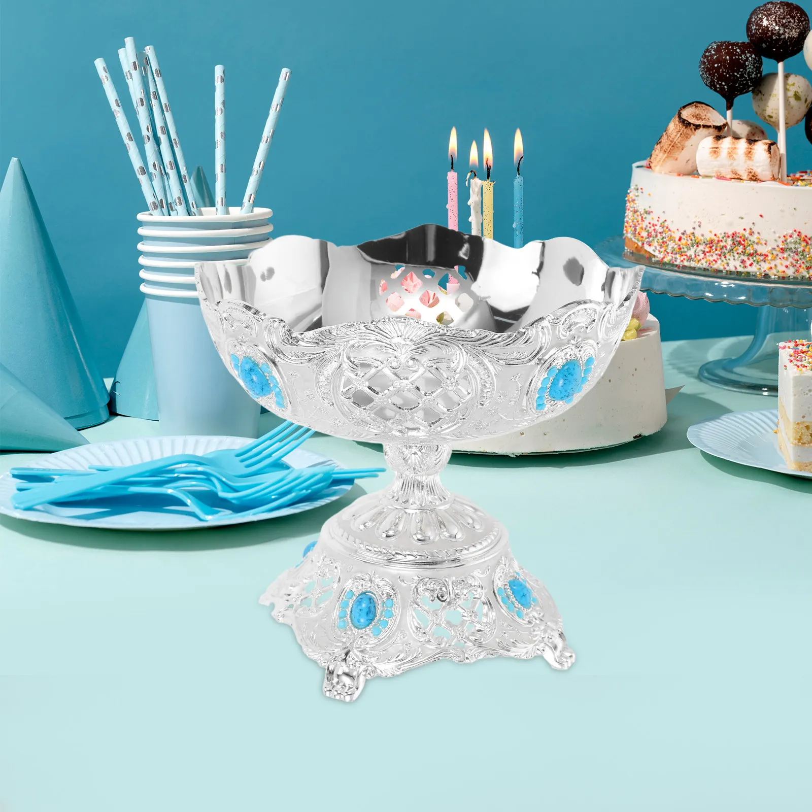 

Винтажный поднос для фруктов из цинкового сплава на ножках, полая подставка для фруктов, декоративная чаша для закусок на столешницу, 7x6, золотой ретро-металлический поднос для сервировки стола