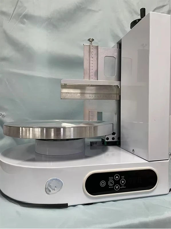 Automatic round birthday cake cream frosting spread decorative cake frosting coating depositing machine 6