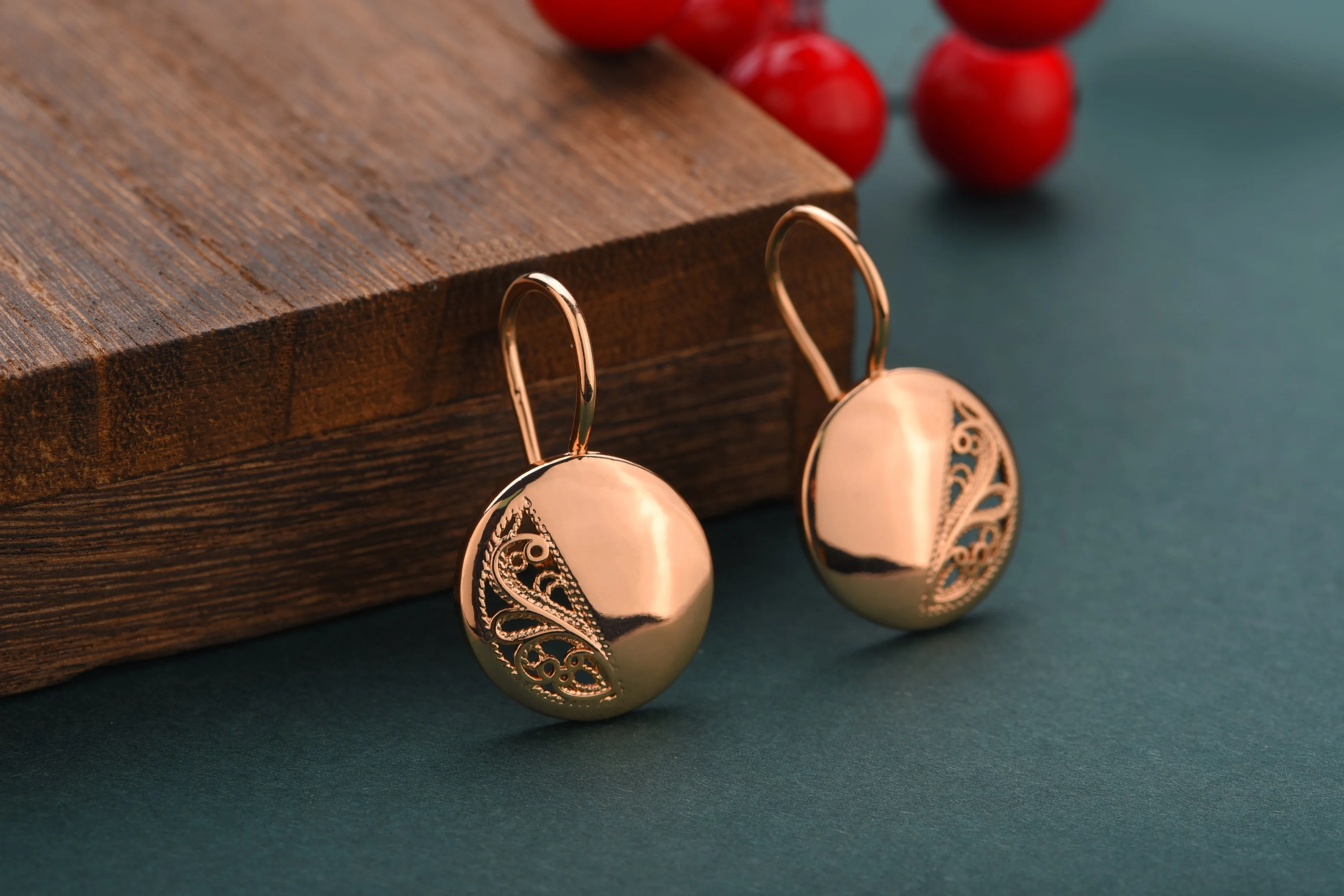 Aomigc New Arrival Trendy Round 585 Rose Gold Hollow Carved Dangle Long Earrings Women Unique Fashion Fine Cute Jewelry