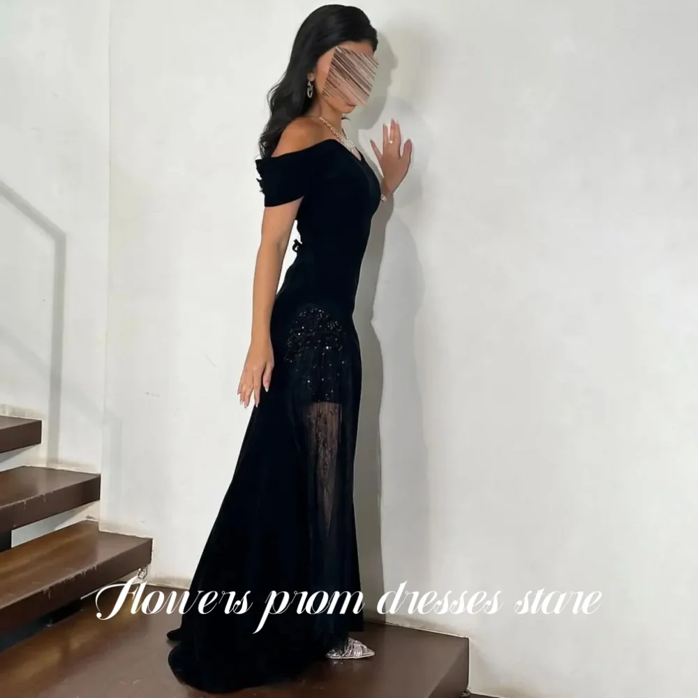 ชุดราตรีลูกไม้ปาร์ตี้เปิดไหล่ประดับดอกไม้ ชุดราตรีจีบพลีทสำหรับงานพรอมสำหรับผู้หญิงอาหรับ ชุดแต่งงานแบบสั่งตัด