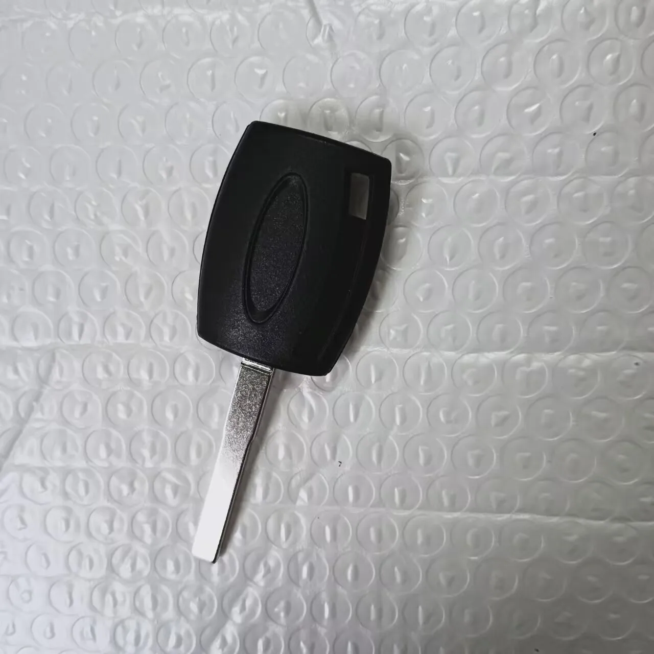 

Чехол-транспондер для Ford Fiesta Mondeo Focus C-Max S-Max Galaxy Kuga HU101