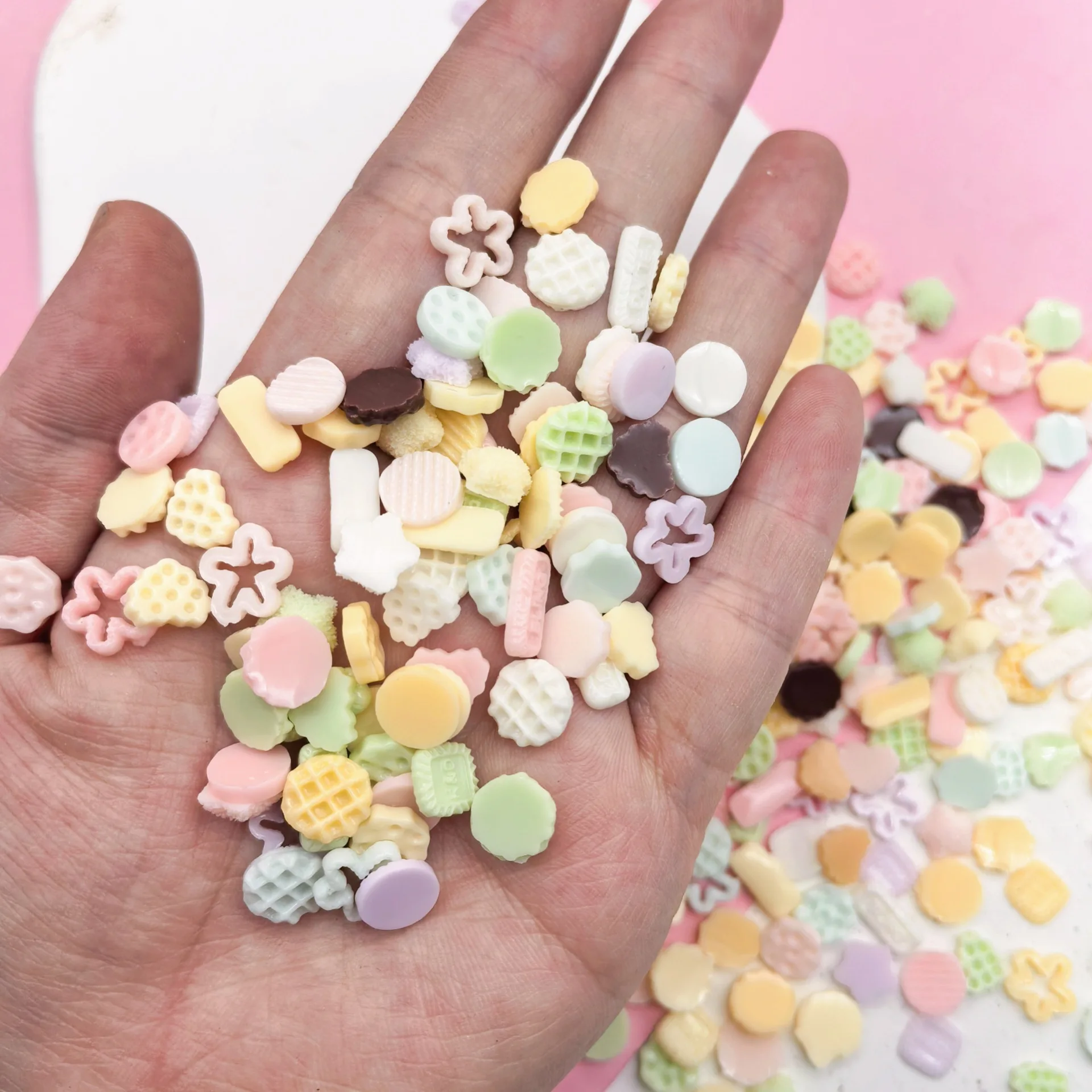 20pcs Mini Cookie Model Baking Dessert Food Resin Cookie Cute Accessory DIY Handmade Craft Decoration