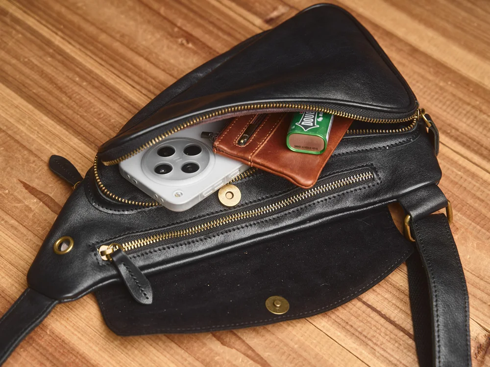 NUPUGOO – Echte Leder-Vintage-Brusttasche für Herren, als Umhängetasche oder Schultertasche tragbar, hochwertiges Leder, multifunktionaler Reißverschluss für 9,7-Zoll-Geräte. – Detail 20
