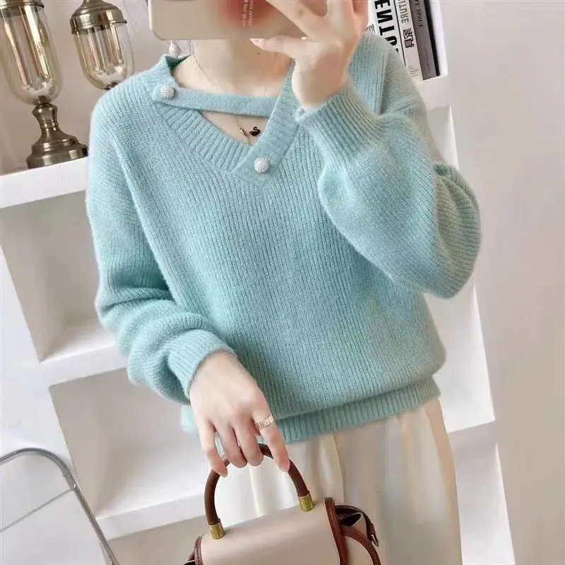 Korean Autumn/Winter New SweatersWomen\'s V-Neck Solid Button Simplicity Versatile Loose Long Sleeve Pullovers Knitted Tops