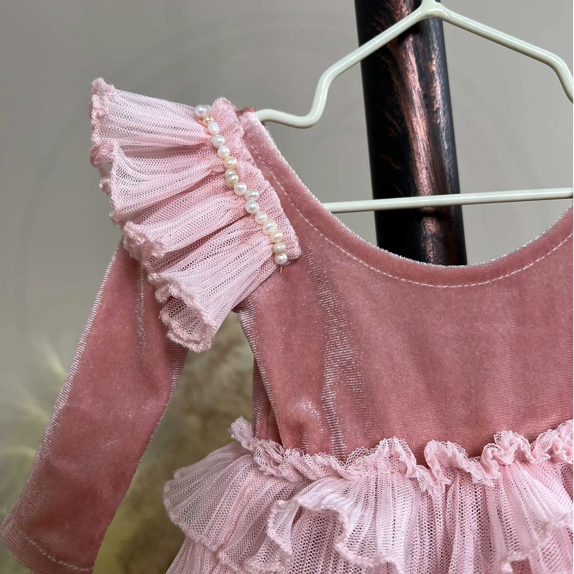 Don&Judy Newborn Baby Girl Long Sleeve Romper Korean Velvet Bodysuit with Ruffled Tulle Skirt Hem Infant Princess Jumpsuit