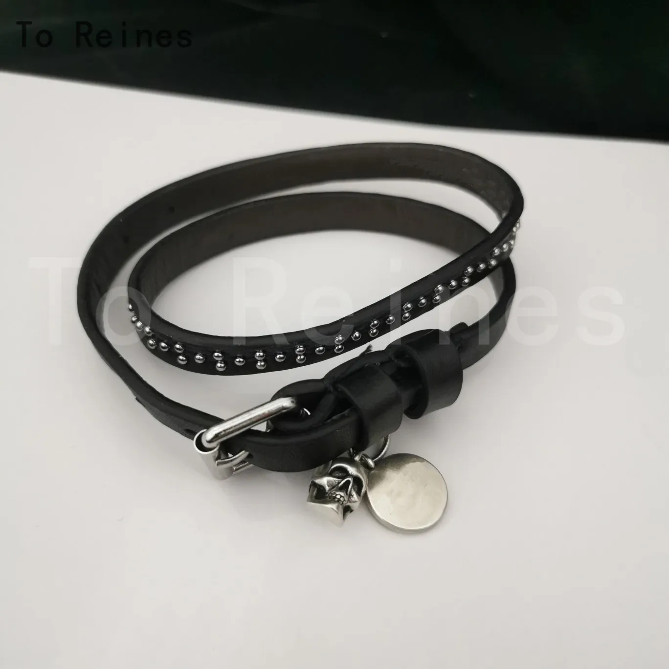 

Женский кожаный браслет в стиле «хип-хоп»