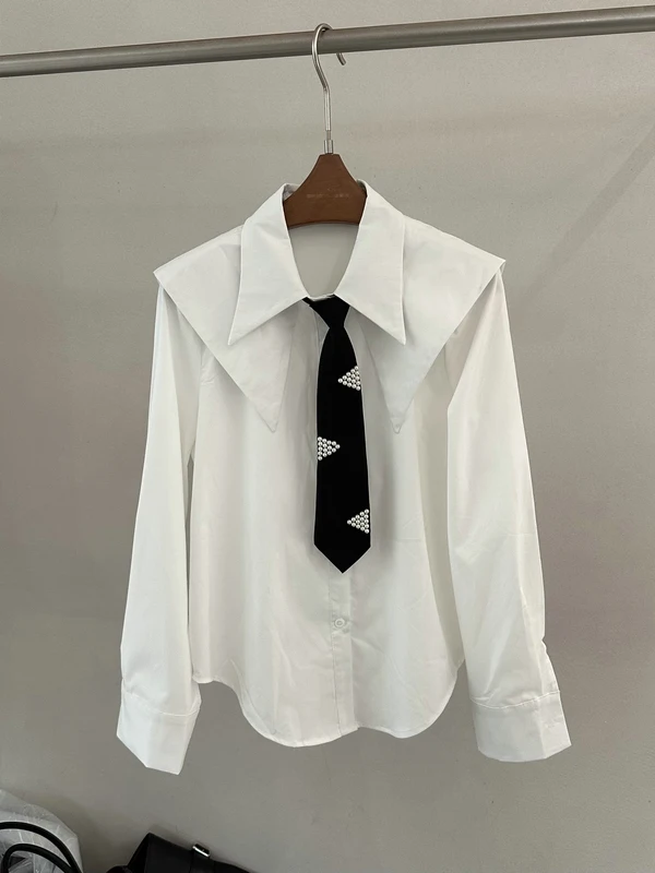 

Elegant White Long Sleeve Pearl Tie Double Collar Women's Shirt Spring 2026 Commute Style Comfortable Breathable Straight Cut