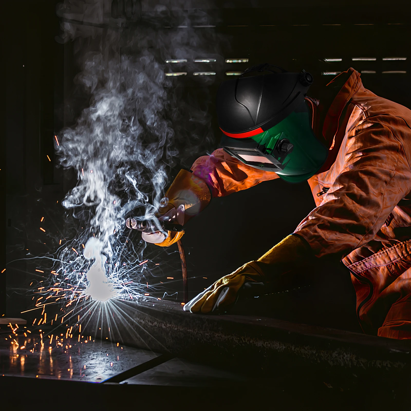 

Auto Darkening Mask Solar Rechargeable Wide View Pc Material Argon Arc Welding Hood High Strength Flame Retardant