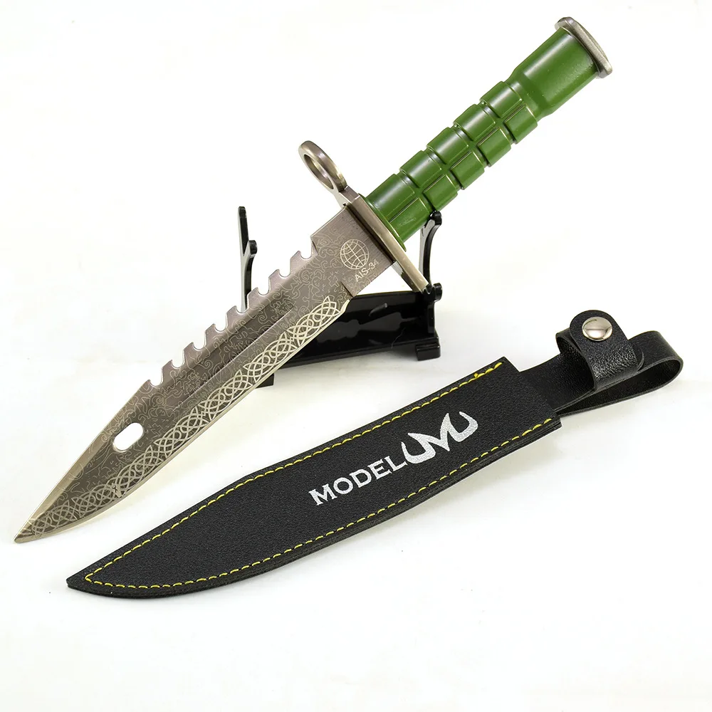 Go Go – périphériques de jeu M9, couteau, modèle d'arme artisanal en métal, ornement de bureau à collectionner, cadeaux d'anniversaire créatifs pour petit ami, jouet pour garçon