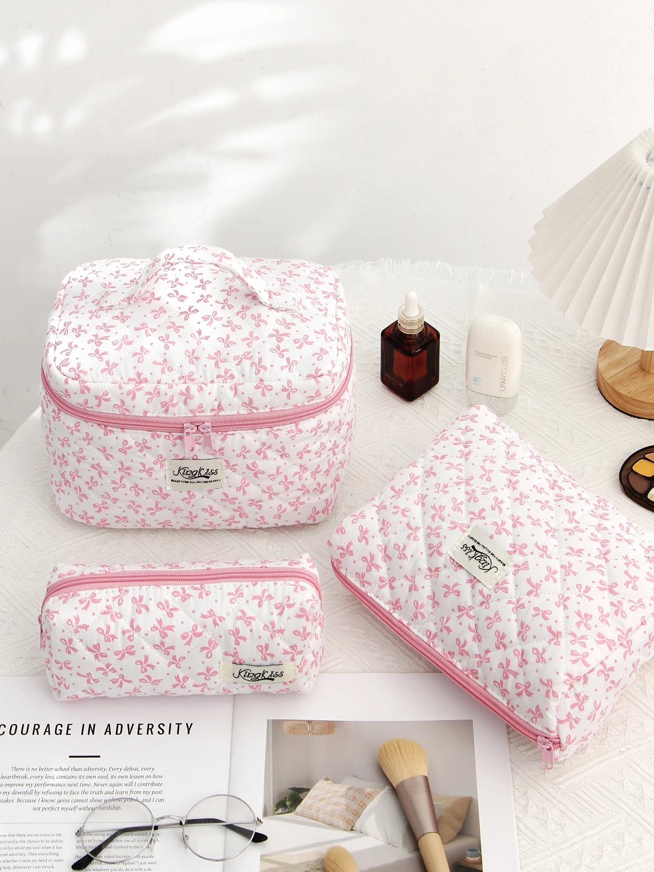 Pink Color Bowknit Print Cosmetic Bag Large Capacity Makeup Bag Pouch Skincare Toiletry Bag Travel Dorm Jewelry Lip Organizer