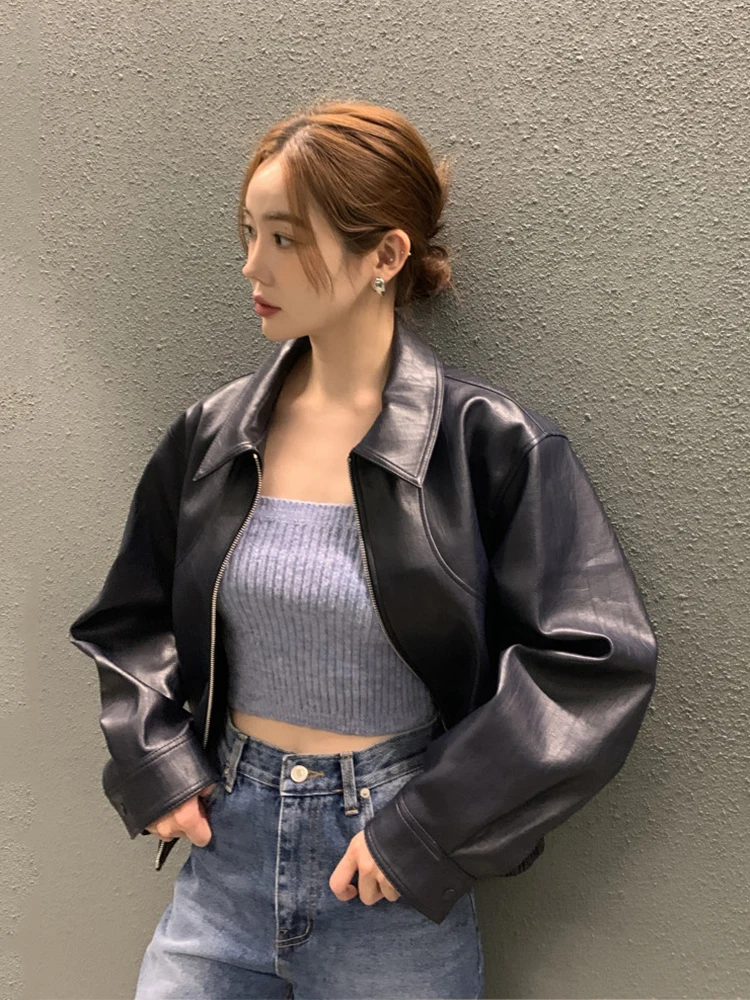 Elegancki płaszcz damski ze skóry PU w stylu retro na jesień i zimę, z długim kołnierzem, casualowy, uniwersalny, idealny do pracy i na co dzień.