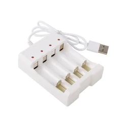 Uniwersalna ładowarka z wyjściem USB Adapter gniazda 3/4 do akumulatorów AA / AAA Narzędzia do szybkiego ładowania akumulatorów