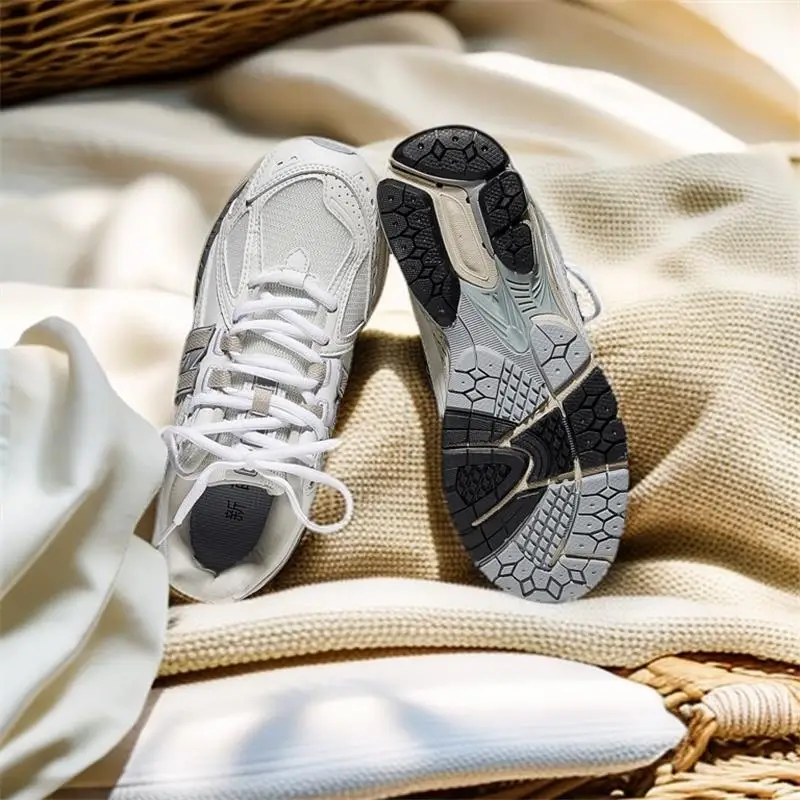 

Fashionable High aesthetic, wear-resistant, and shock-absorbing running shoes available in multiple colors for comfort