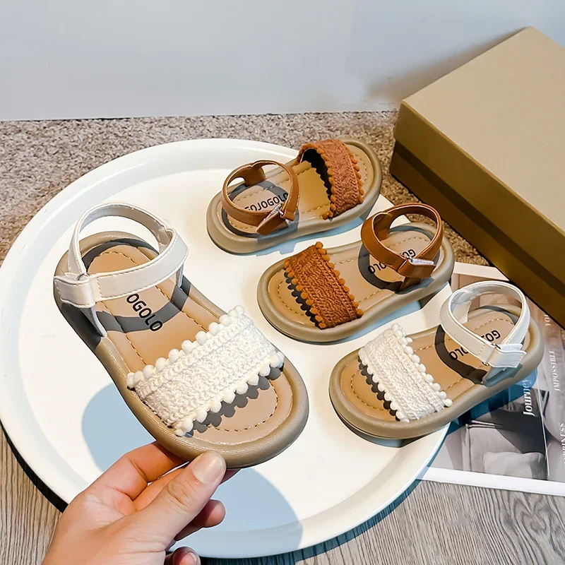 

Children Beautiful Baby Girls Children Students Casual Flat Sandals 2026 NewSummer Fashion Lightweight Comfortable Beach Sandals