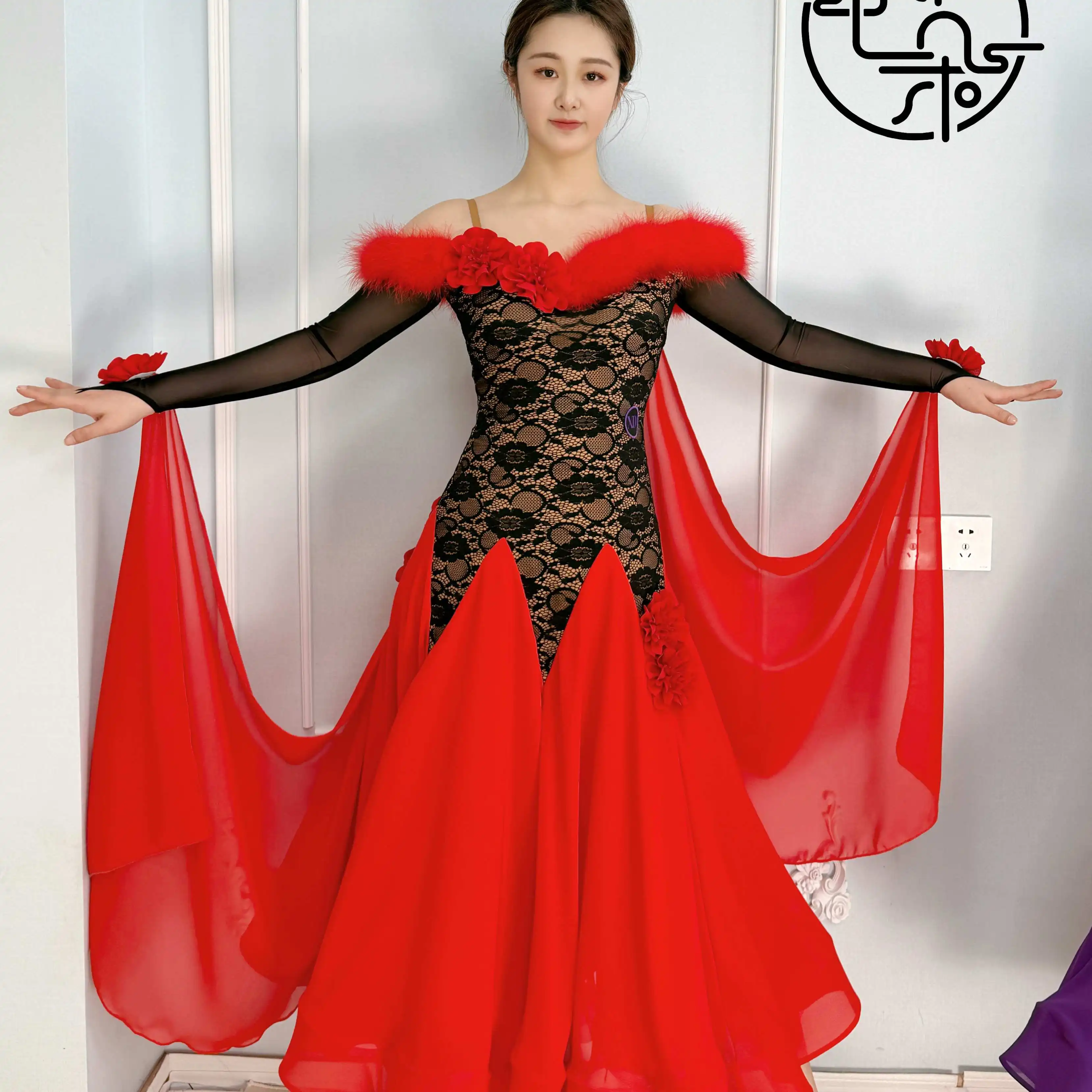 

Платье для соревнований по бальным танцам с красными перьями, женские черные кружевные длинные платья с открытыми плечами, одежда для танго, танцевальные костюмы для вальса BL18366