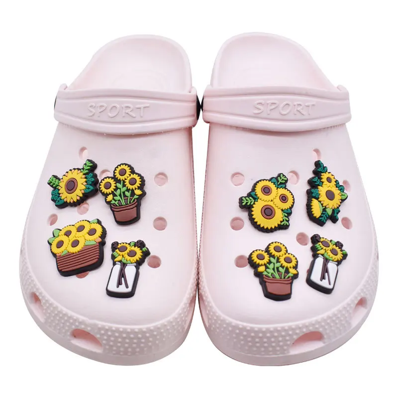 Yellow Bees Shoe Charms for Crocs Sandals Kids Clogs Pins Boy Girls Badges Men Jeans Women Decorations Buckle Shoes Accessories