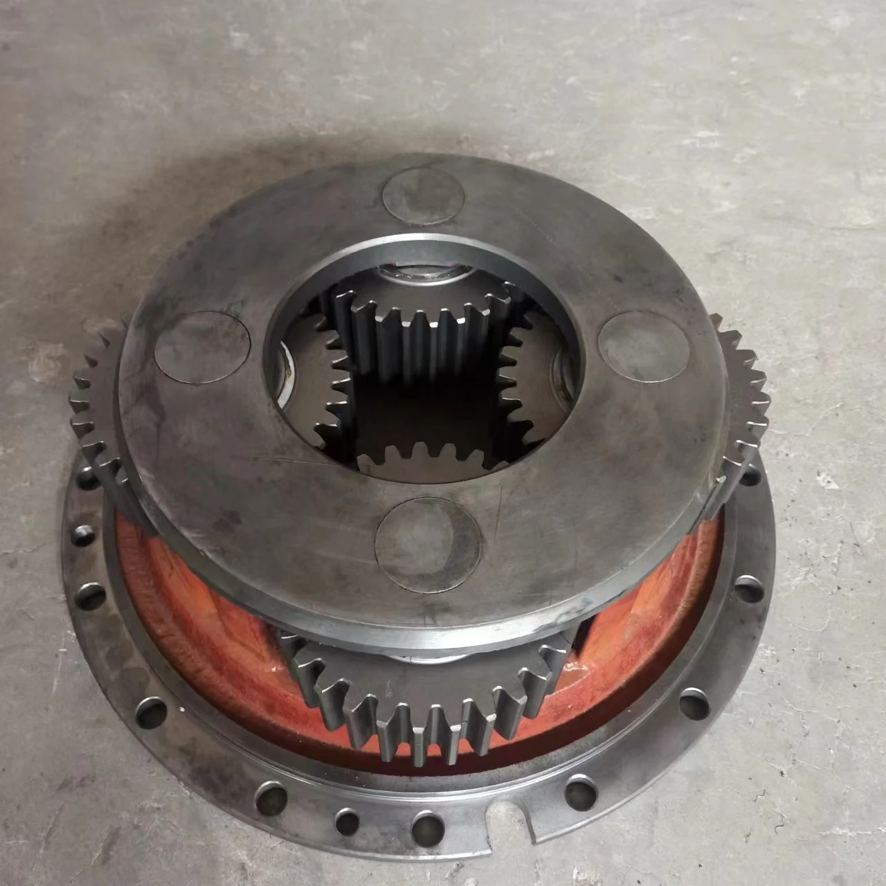 70 planetary gear carrier assembly 9G670-03.00.1 is used for the wheel reducer of the Lovol wheel loader