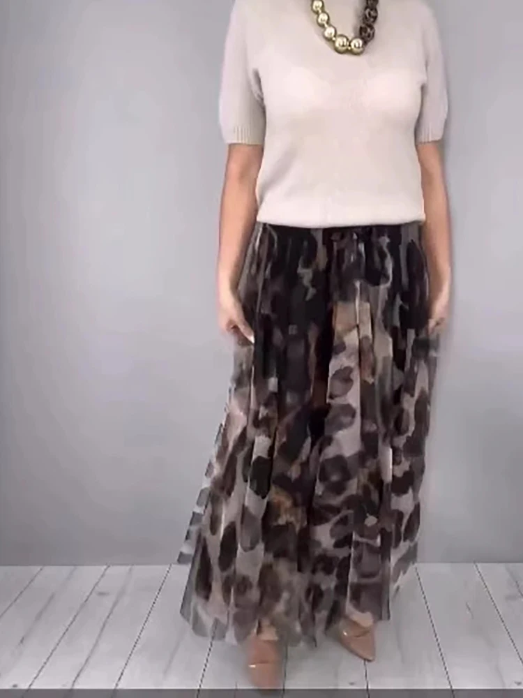 

Однотонная футболка с круглым вырезом и короткими рукавами, сетчатая юбка с леопардовым принтом, комплект из двух предметов, повседневный и удобный комплект в повседневном стиле