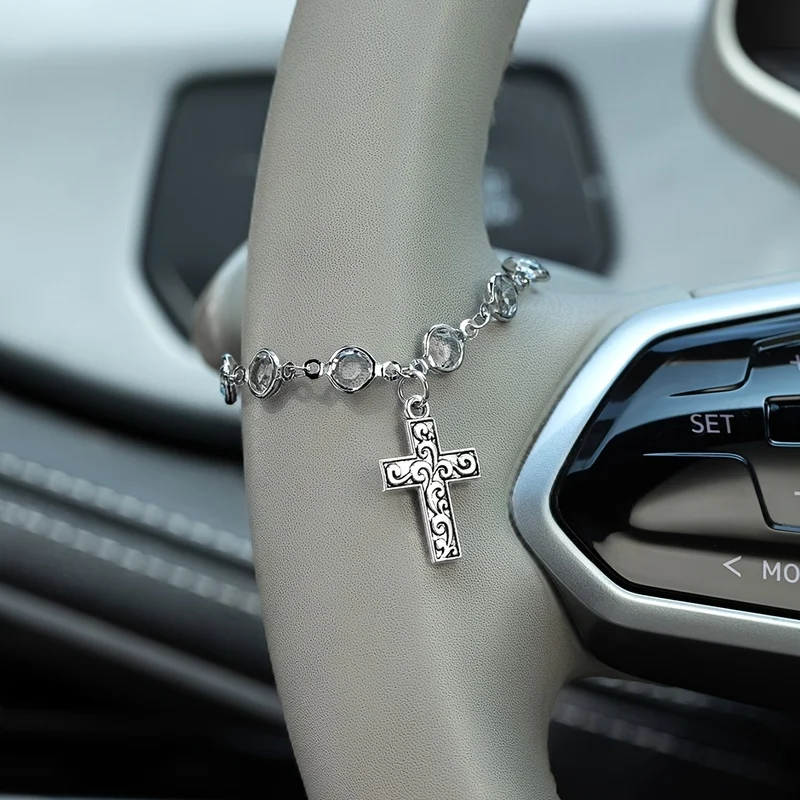 Retro cross car accessories，Steering wheel pendant chain