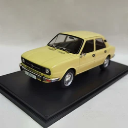 Diecast 1:24 Scale SKODA 105L Alloy Simulation Car Model Toy Collectible Ornaments