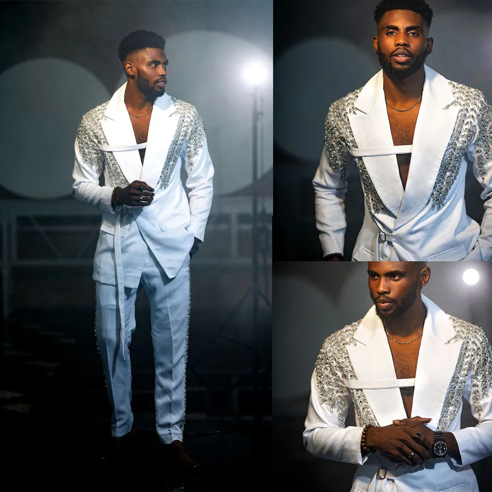 

Handmade 2 Pieces Men Suits Blazer Pants Regular Fit Peak Lapel Single Breasted Rhinestone Be Modern Stylish Formal Suits Custom