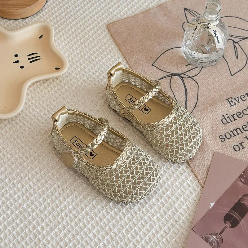 Baby Casual Shoes Soild Color Versatile Girls Flats Mesh Breathable 2026 Summer New Kids Princess Sandals Soft Sole Non-slip