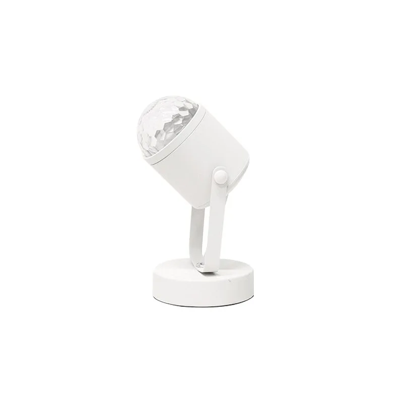 

Интернет-знаменитость с двойной головкой, красная настольная лампа, креативная спальня, прикроватная тумбочка, расширенный смысл, фото, прямая трансляция, фон, вода