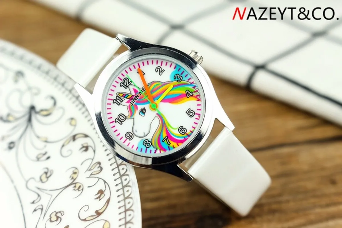 2024 Girl cartoon needle watch children\'s simple cartoon unicorn leather belt quartz watch