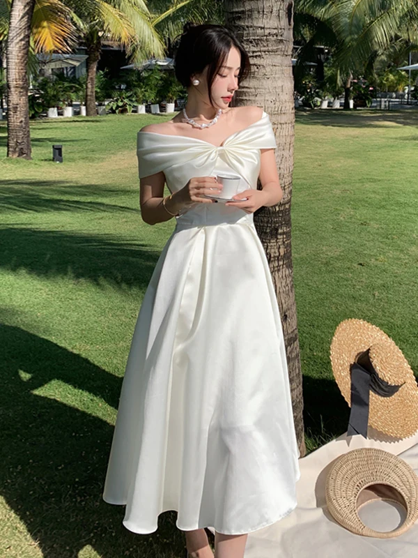 シルクサテンの誕生日ドレスロングスカートワンショルダーストラップレス妖精プリンセスガウンポリエステルハイウエストフォーマルイブニングドレス