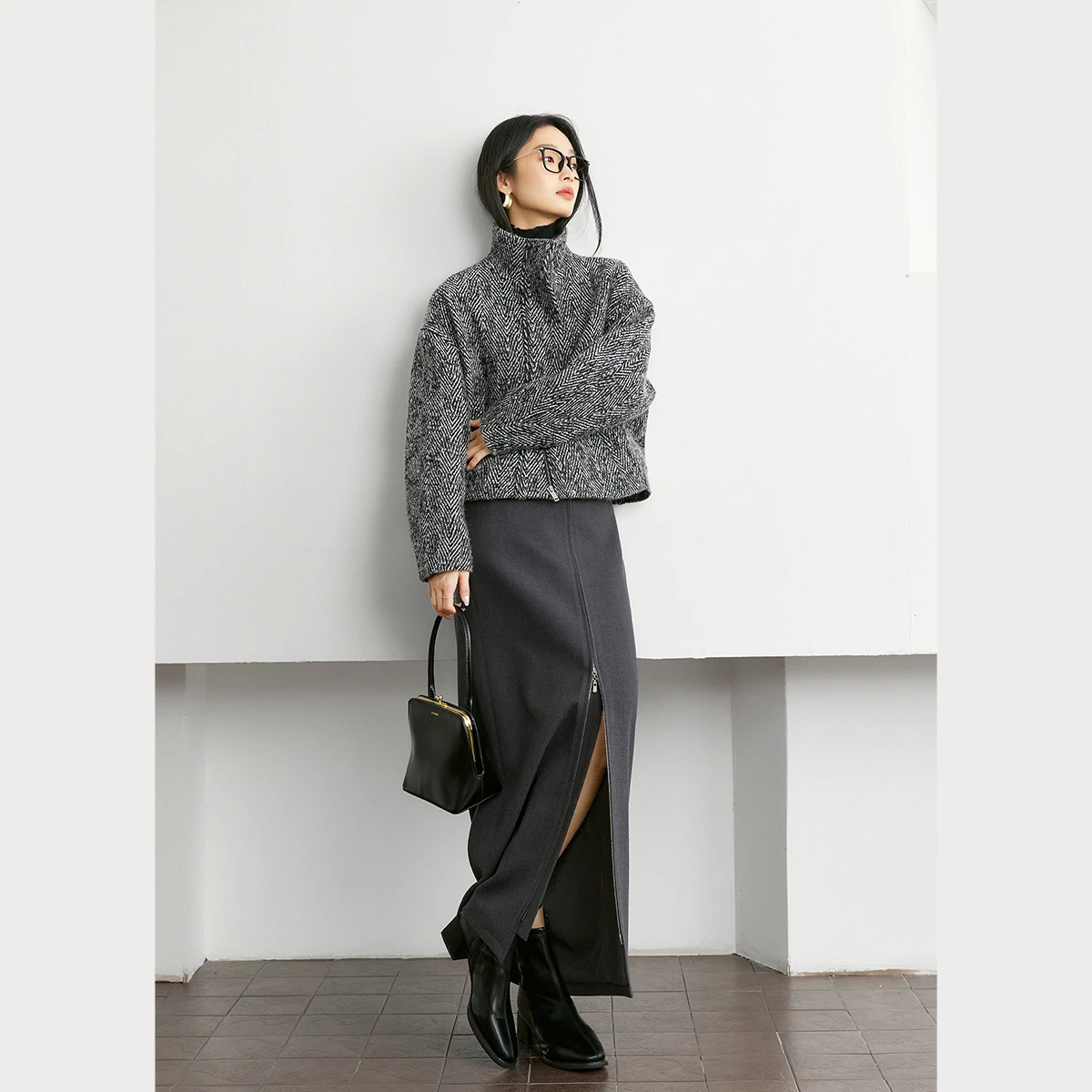 VIMLY Damen Gestreifte Kurze Tweed-Mäntel Winter 2025, Wollmischung, strukturierte Jacke, Stehkragen, Reißverschluss, lange Ärmel, Damenmäntel M9117