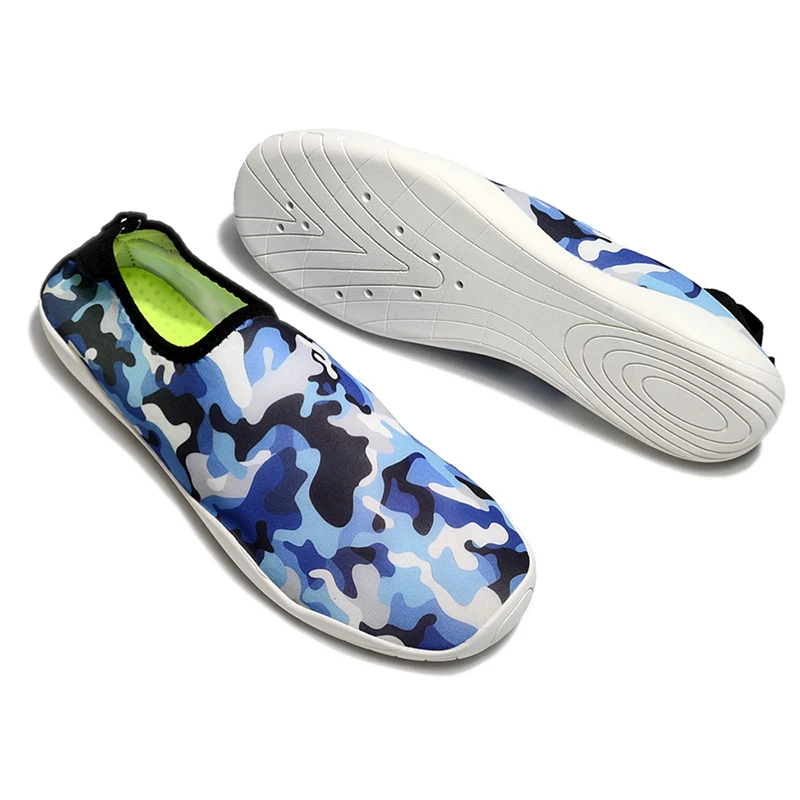 Chaussures d'eau confortables pour hommes et femmes, chaussures de plage en plein air pour adultes, chaussures d'eau simples pour la plage et la piscine, taille 35-46