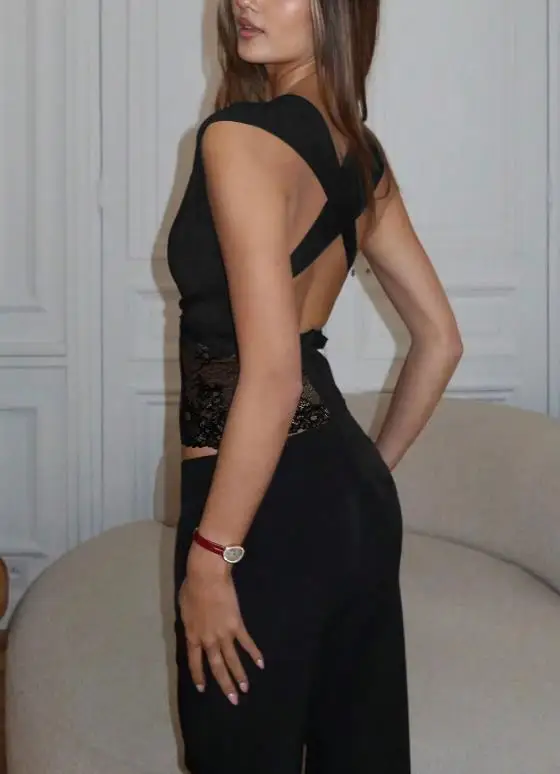 

Summer New French Style Fashionable and Sexy Crochet Lace See Through Splicing Deep V-Neck Backless Lace Up Sleeveless Vest