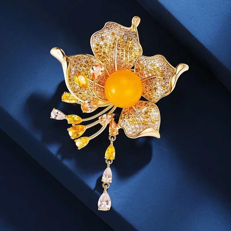 Accesorios de broche de abrigo blazer con ramillete de flores de cera de abejas con flecos de alta gama de lujo