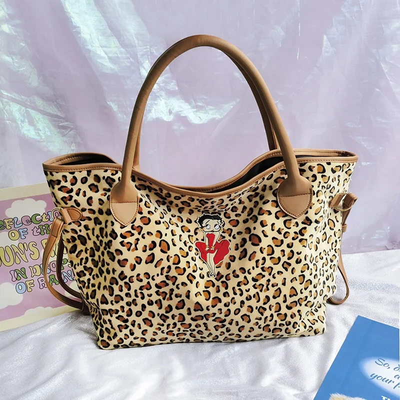 2024 New Small Amount Hot Girl Akira Harajuku And Large Capacity Bb Miss Leopard Print Retro Single Shoulder Handbag Gift