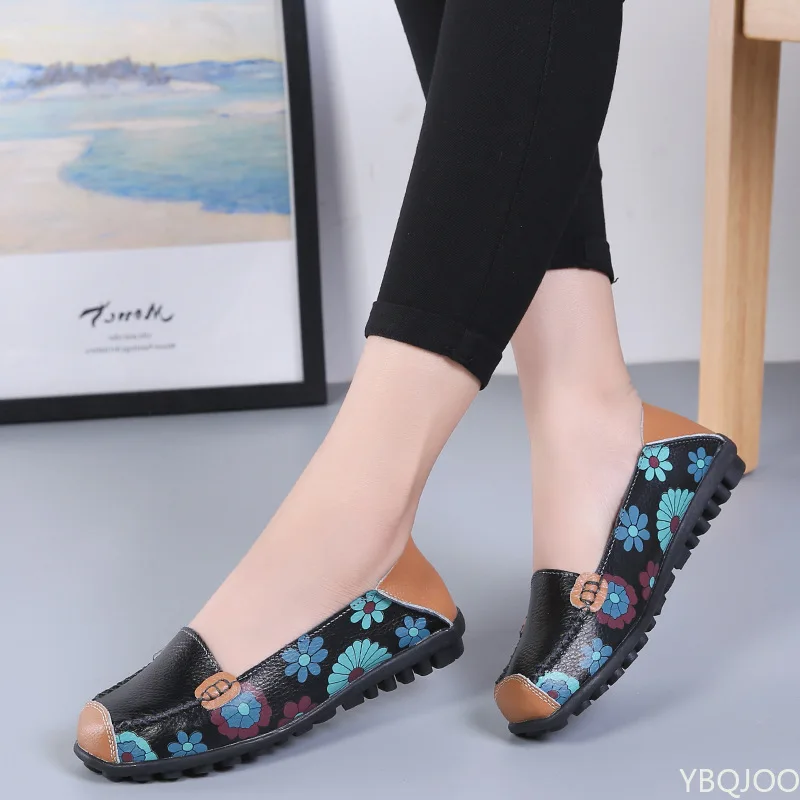 Women Casual Shoes 2022 Fashion Print Flat Shoes Women Comfort Casual Shoes Ladies Plus Size Slip-on Shoes Zapatos Para Mujer