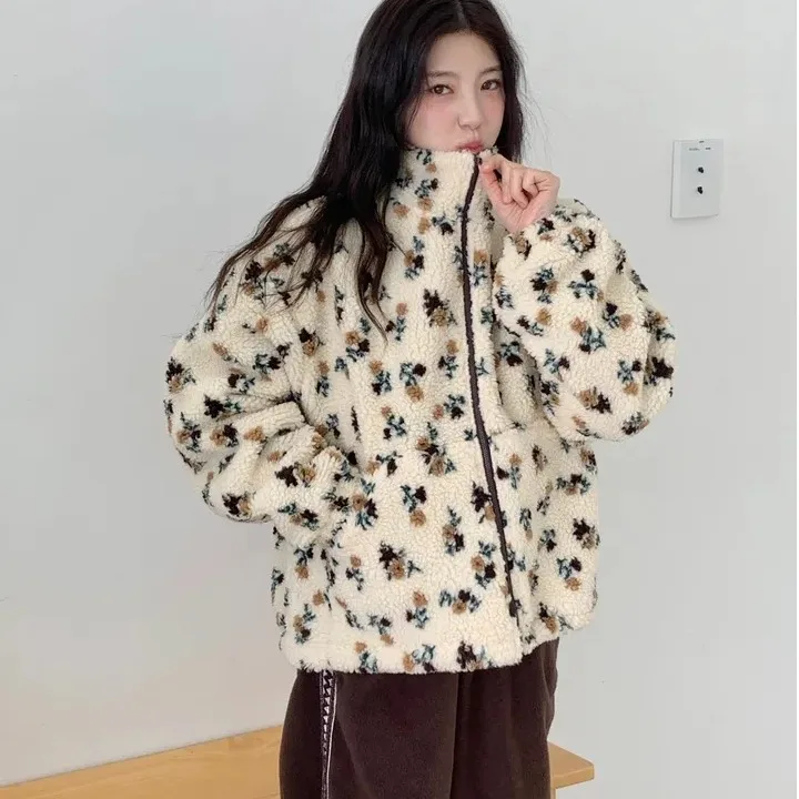 

Women's Chic Korean Sle Loose Fit Cotton Jaet with Lamb Fur Trim Floral Print Casual Sweatirt Coat for Younger Look