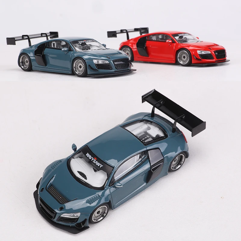 1:64 R8 LMS UL TRA Alloy Model Car