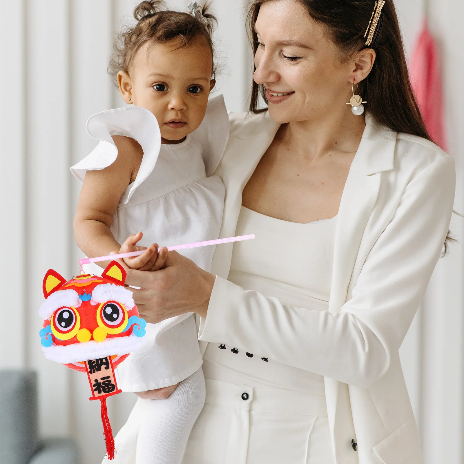 

DIY Lion Lantern New Year Decoration Kids Handheld Lantern Festival Handmade Kit DIY Materials