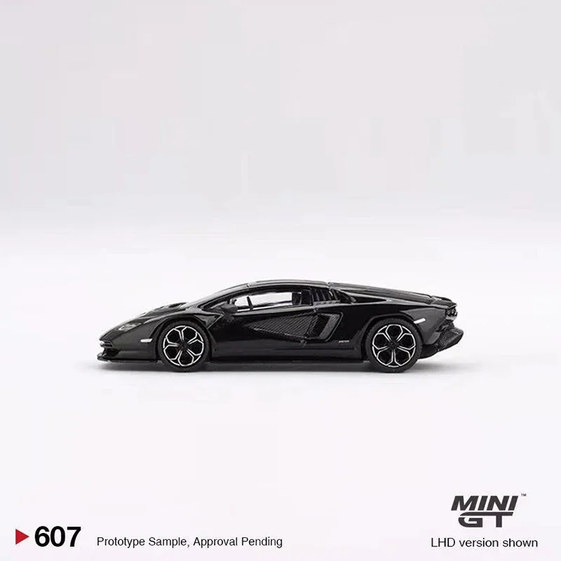 Modelo fundido do carro de esporte da mini liga, Lambor, Countach LPI 800-4, Nero Maia, 1:64, #607 LHD