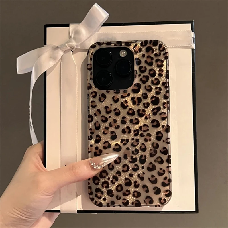 Cute Leopard Print Phone Case for Samsung Galaxy S25 S24 S23 S22 S21 FE Ultra Plus 4G 5G Feather Texture Back Cover - náhled 2