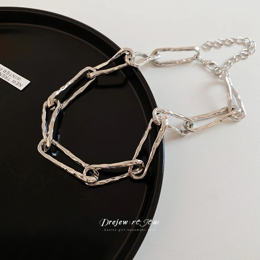 DREJEW Metal Pleated Chain Necklace Light Luxury High End Clavicle Chain Cold Style Fashion Versatile Accessories for Women