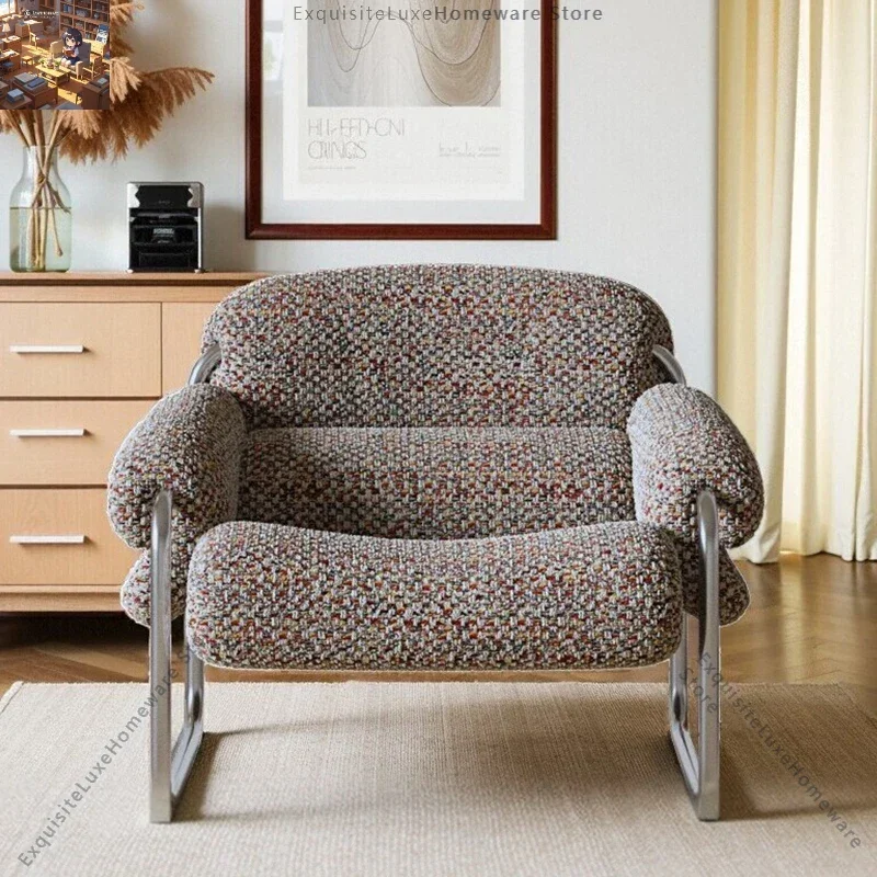 Medieval single sofa chair living room home fabric solid wood single chair club hotel with backrest net red Bauhaus