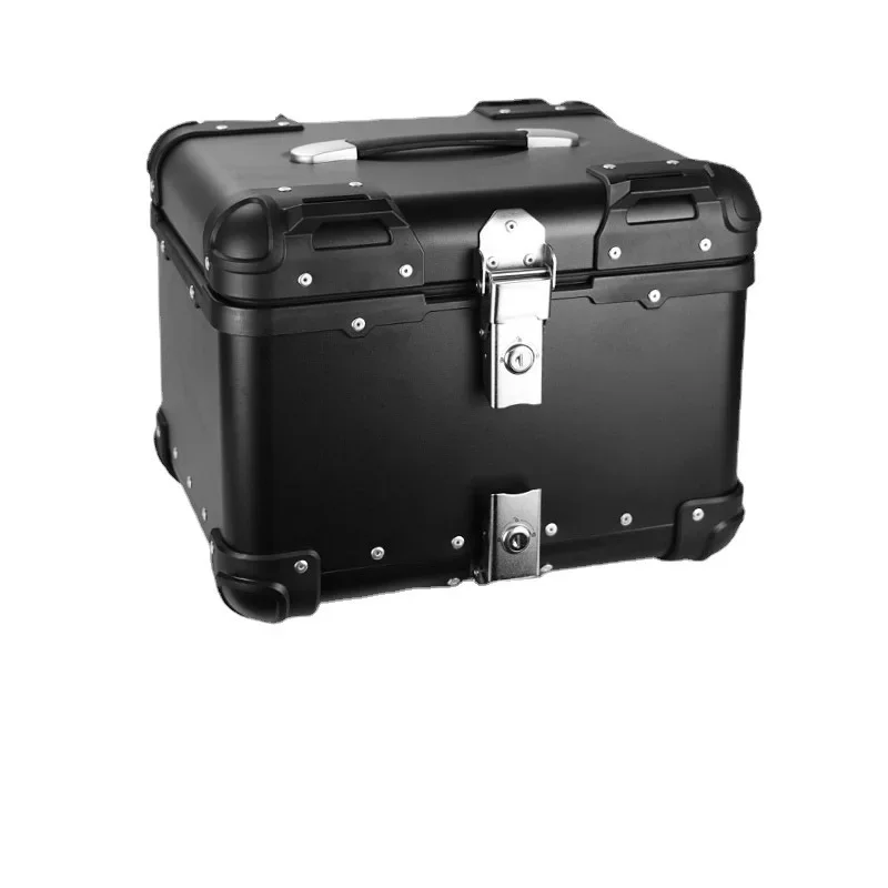 

Electric vehicle aluminum alloy tailbox