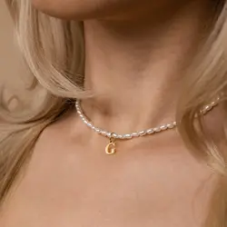 KMVEXO Hot Classic A-Z Initial Letter Pendant Necklace Women Simple Pearl Chain Necklace For Women Girls Collar Jewelry Gift