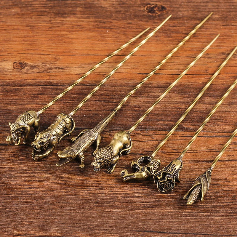 

Creative Brass Spiral Cigar Needle Ventilator Ash Holder - Unique Cigar Accessory for Enhanced Smoking Experience